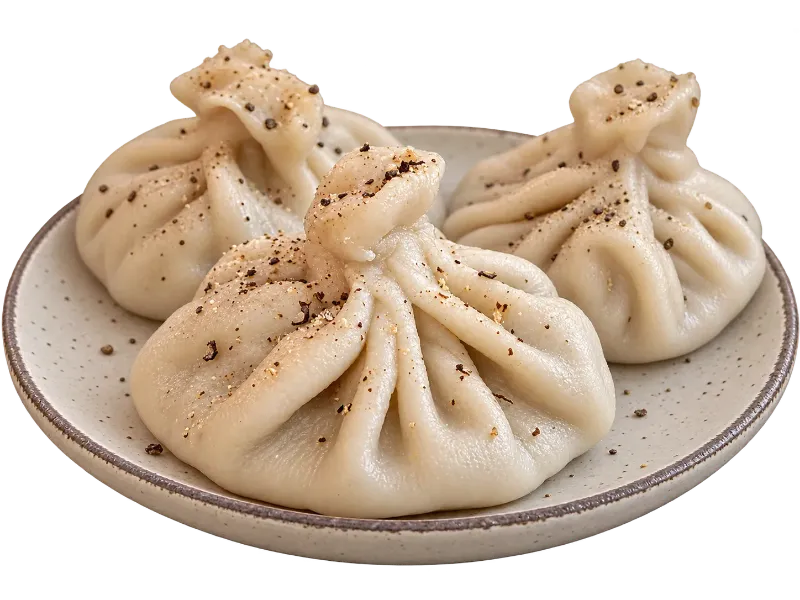 皿に盛った、ジョージアの包み料理ヒンカリ(イメージ)
